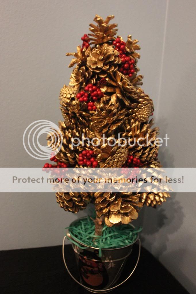 Clearwater Cottage Pine Cone Tree Topiary